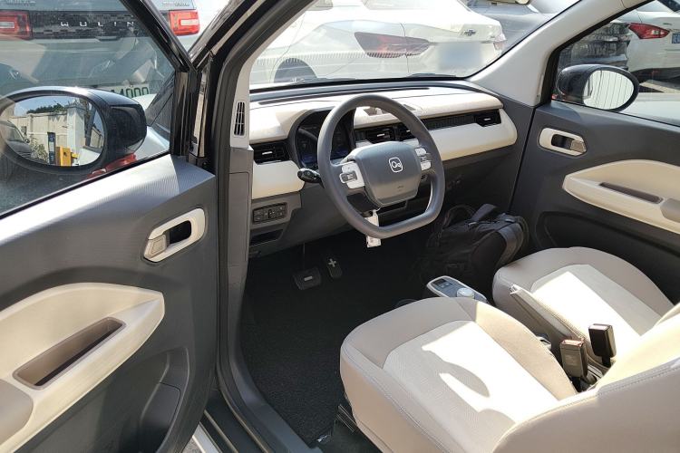 Used Chery QQ Ice Cream 2025 155km Sundae Edition
