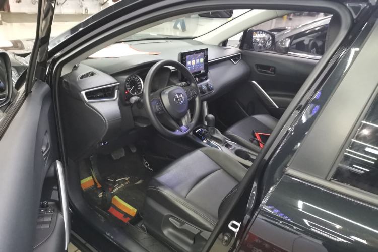 Used Toyota Corolla Cross 2022 2.0L Pioneer Edition
