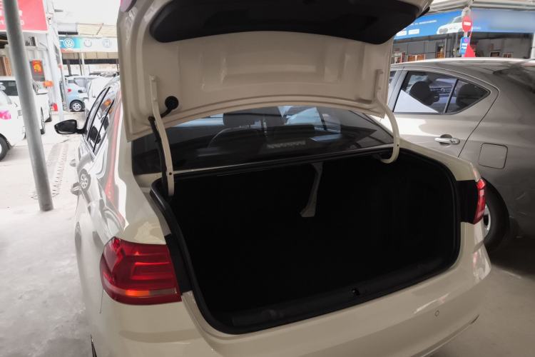 Used Volkswagen Lavida 2017 1.6L Automatic Comfort Edition