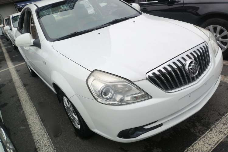 Used Buick Excelle 2013 1.5L Automatic Classic Model
