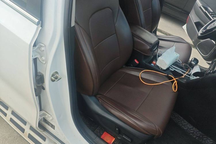 Used Kia KX5 2017 1.6T Automatic Two-Wheel Drive 15th Anniversary Special Edition DLX
