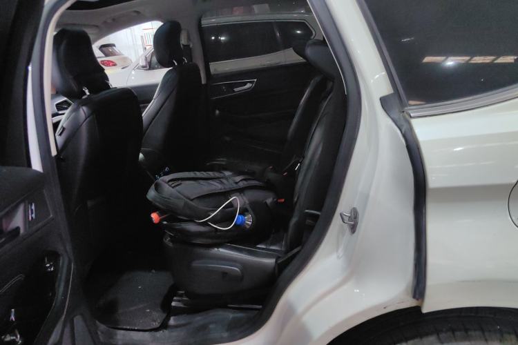 Used Ford Edge 2016 EcoBoost 245 Two-Wheel-Drive Titanium 7-Seater