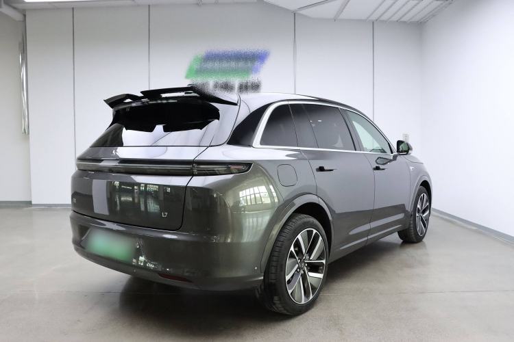 Used Li Auto L7 2023 Air model
