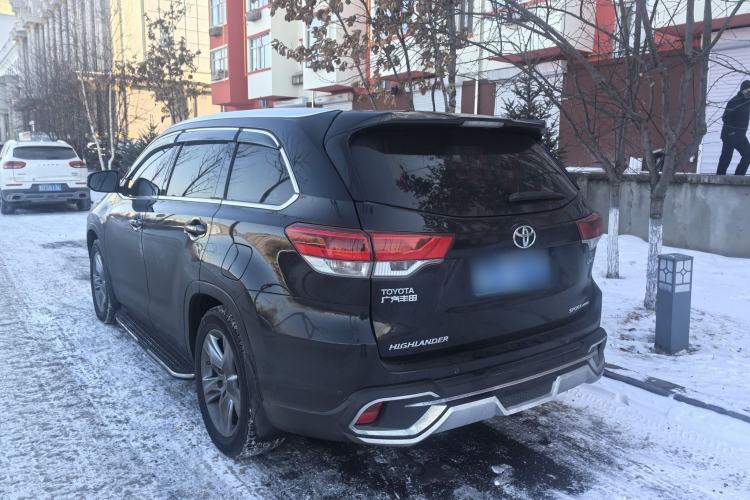 Used Toyota Highlander 2018 2.0T Four-Wheel Drive Luxury Edition 7 Seats China V Emission Standard
