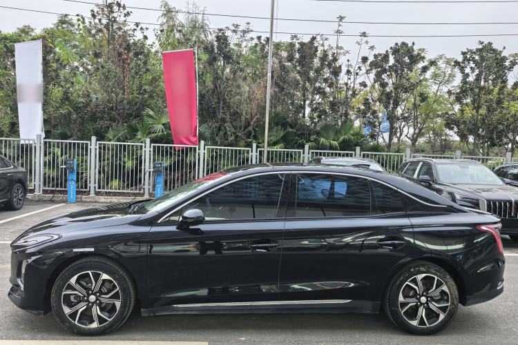 Used Hongqi E-QM5 2023 Revised Version Basic Travel Edition