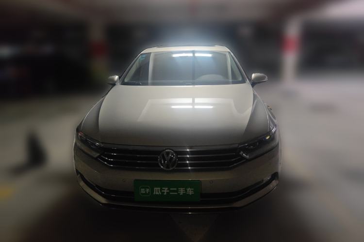 Used Volkswagen Magotan 2018 380TSI DSG Prestige Model
