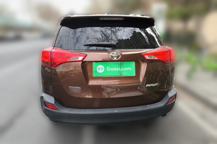 Used Toyota RAV4 2015 2.0L CVT Two-Wheel Drive Fashion Edition