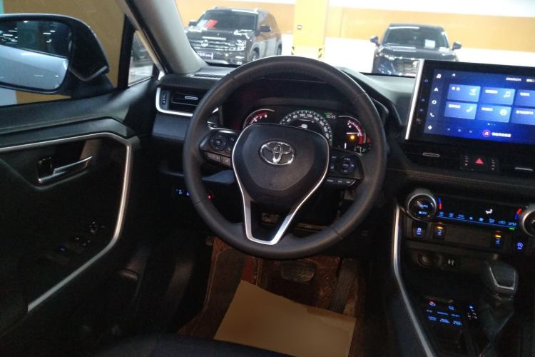 Used Toyota RAV4 2021 2.0L CVT 4x4 Style PLUS Edition