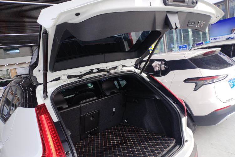 Used Volvo XC40 2021 T4 Four-Wheel Drive Smart & Sporty Edition
