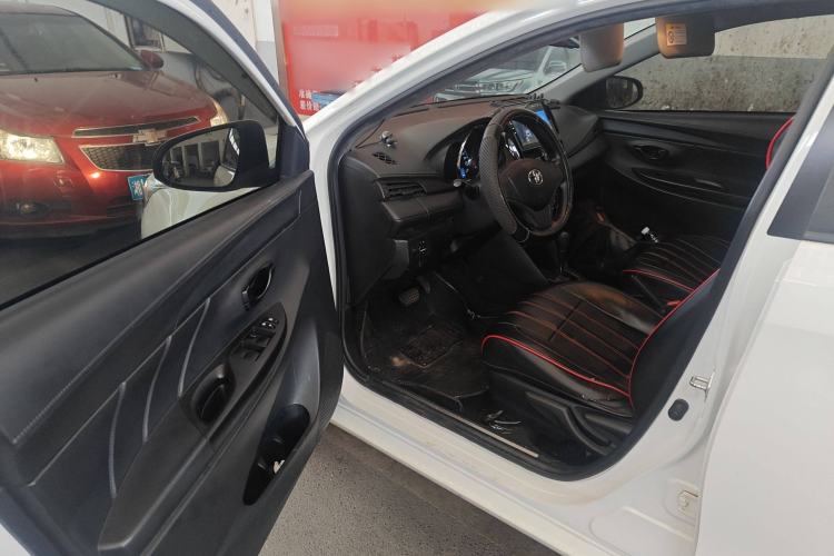 Used Toyota YARiS L 2016 Revised 1.5E CVT Charming Edition
