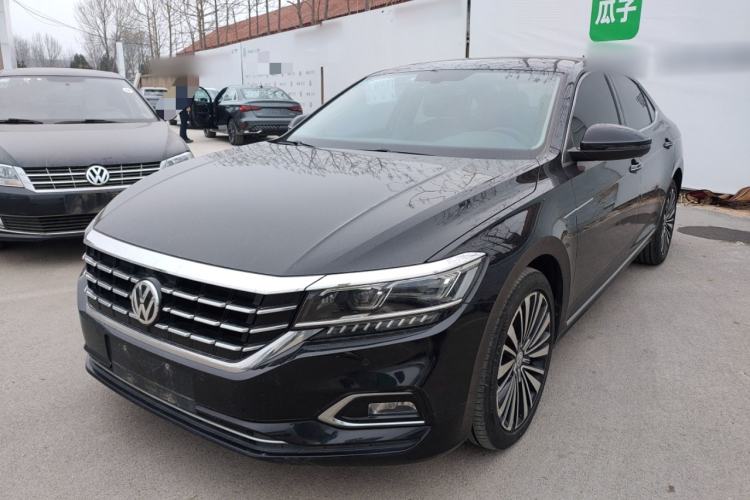 Used Volkswagen Passat 2019 330TSI Luxury Edition China VI Standard