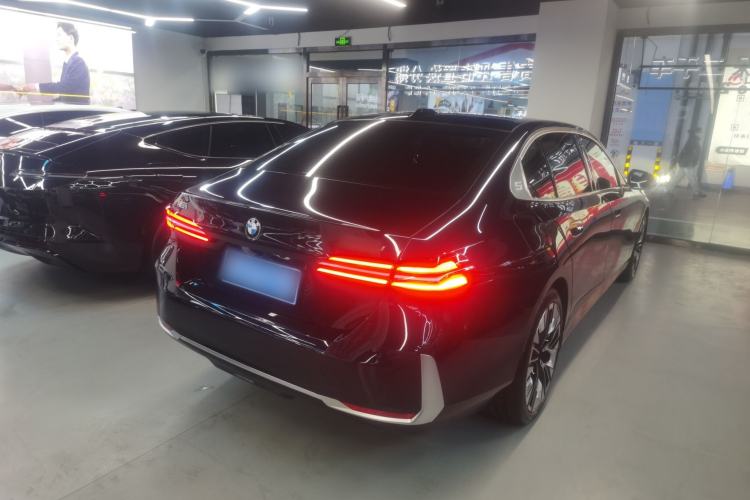 Used BMW 5 Series 2025 530Li Leading Edition Luxury Package