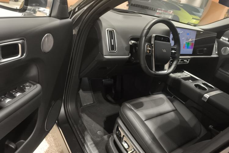 Used Li Auto L8 2024 Ultra Model