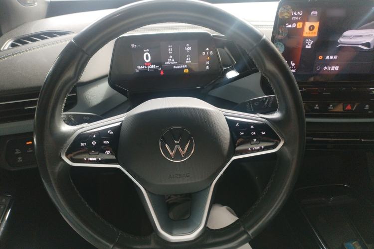 Used Volkswagen ID.4 X 2021 Pro Smart Long-Range Edition
