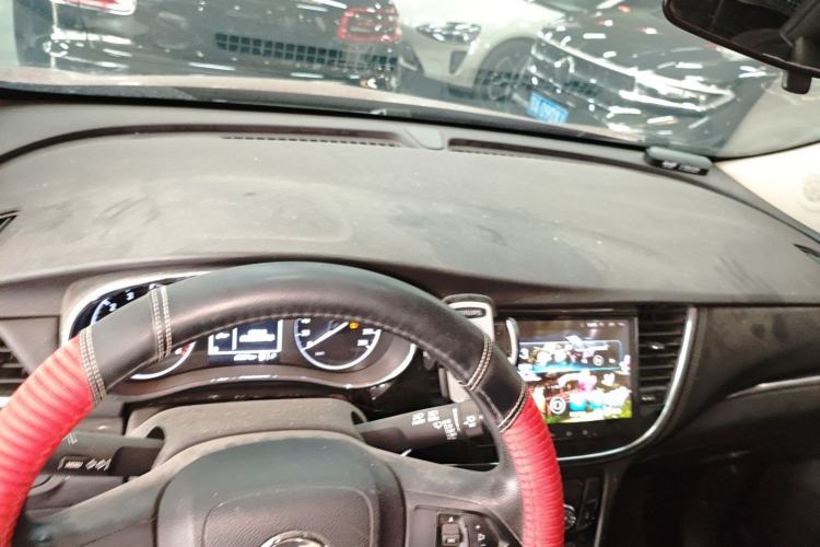 Used Buick Encore 2016 18T Automatic Two-Wheel Drive Urban Fashion Model
