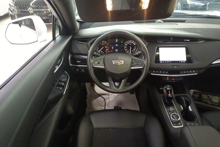 Used Cadillac XT4 2022 28T Two-Wheel Drive Fashion Edition
