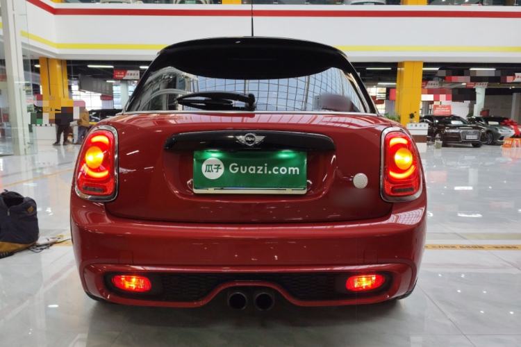 Used  MINI 2016 2.0T COOPER S Pioneer Edition Five-Door Model
