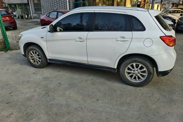 Used Mitsubishi ASX 2013 2.0L CVT Two-Wheel Drive Elite Edition