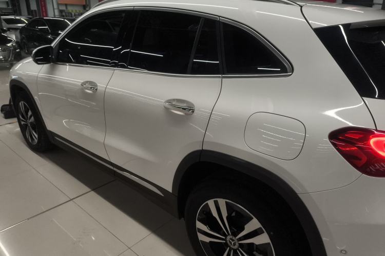 Used Mercedes-Benz GLA 2023 GLA 220
