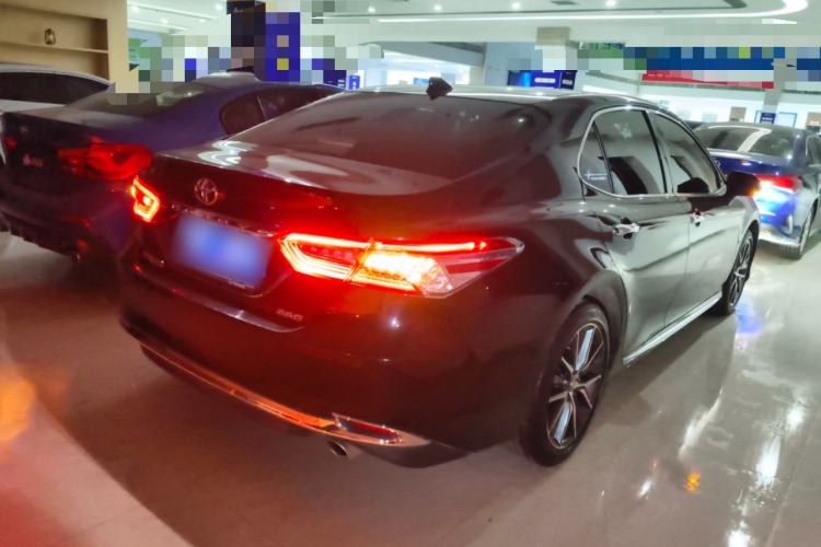 Used Toyota Camry 2023 2.5G Luxury Edition
