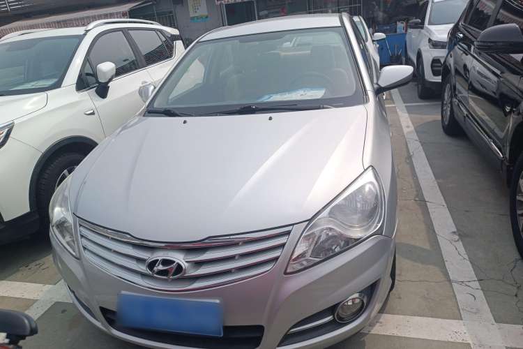 Used Hyundai Celesta 2011 1.6L Automatic Comfort Model
