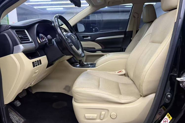 Used Toyota Highlander 2015 2.0T Four-Wheel Drive Luxury Edition 7-Seater
