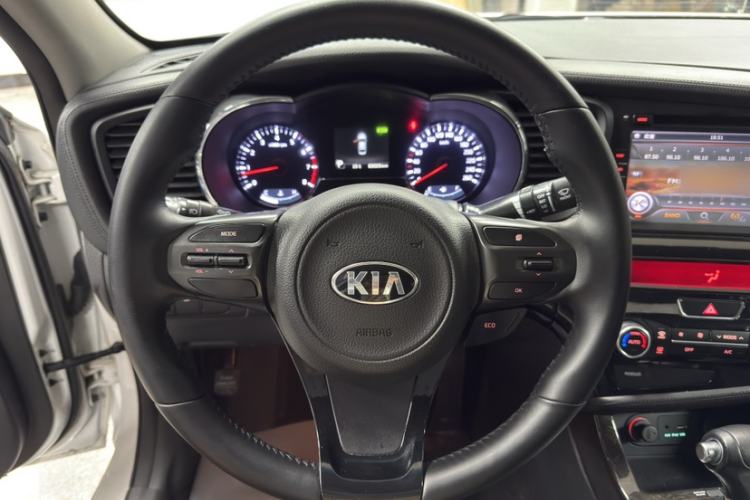 Used Kia K5 2014 2.0L Automatic LUXURY
