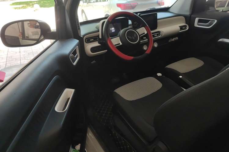 Used Wuling Hongguang MINIEV 2024 3rd Generation 170 km
