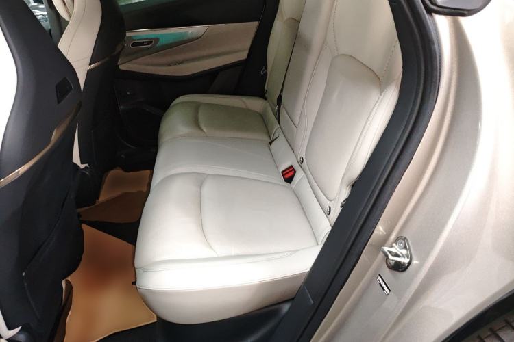 Used Lynk & Co 08 EM-P 2023 245km Ultra-Long Range Halo
