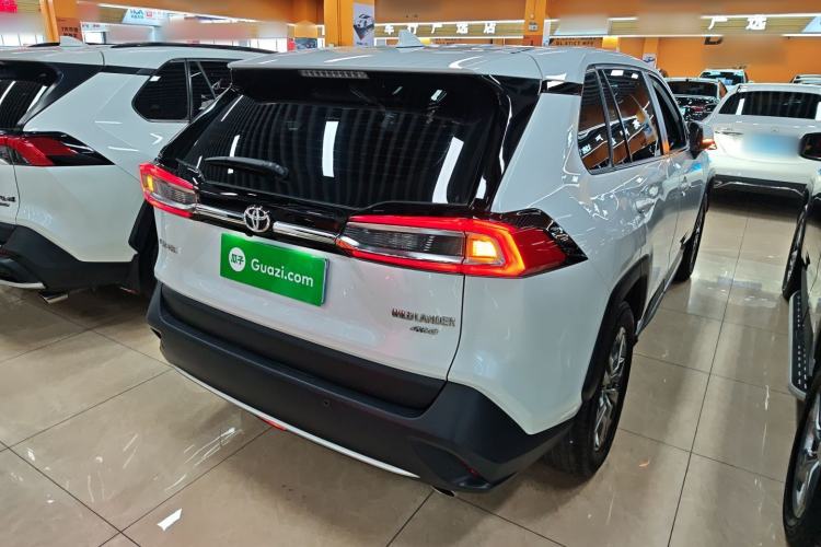 Used Toyota Wildlander 2022 2.0L CVT 4x4 Luxury PLUS Edition