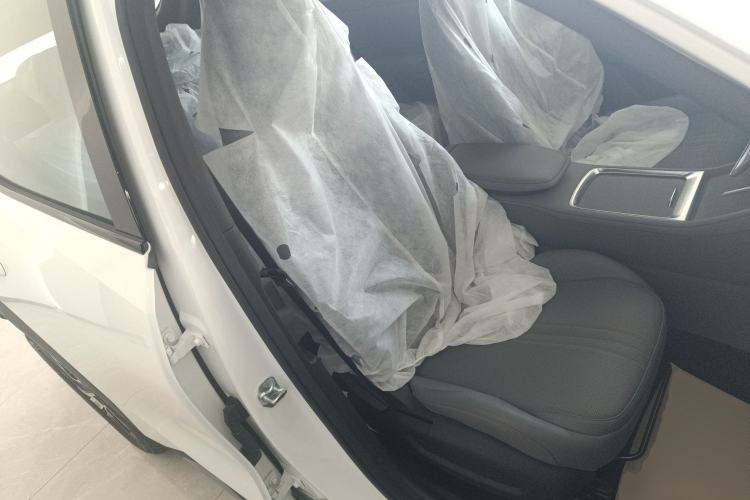 Used  L7 2025 EM-i 115km Long-Range Version