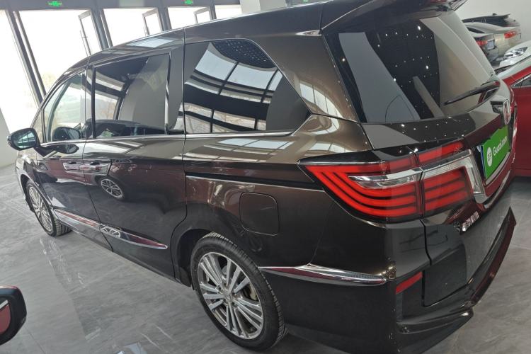 Used Honda Elysion 2016 2.4L Luxury Edition
