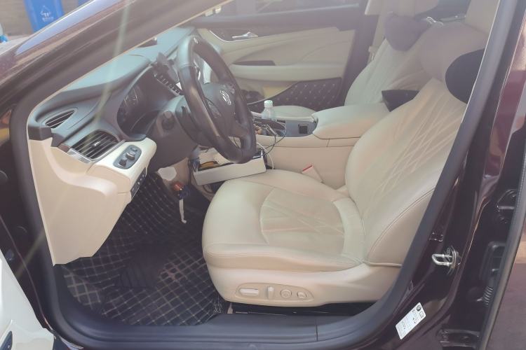 Used Buick LaCrosse 2019 28T Avenir
