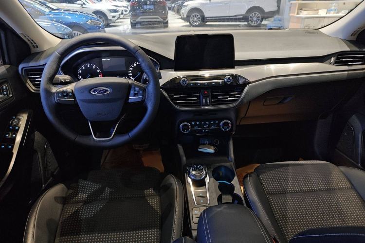 Used Ford Focus 2020 Sedan EcoBoost 180 Automatic Trend Edition
