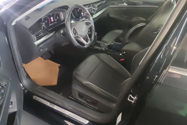 Used Volkswagen Passat 2023 330TSI Starry Elite Edition