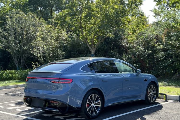 Used Hima Luxeed R7 2024 All-Electric 736 km Ultra
