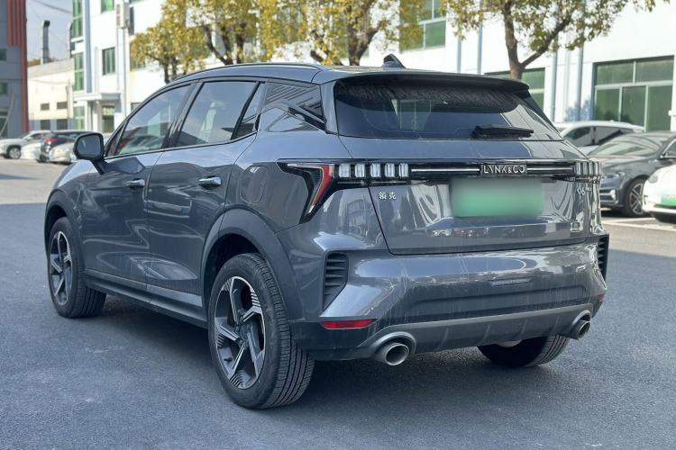 Used Lynk & Co 06 EM-P 2022 PHEV 84 km Range Pro Version
