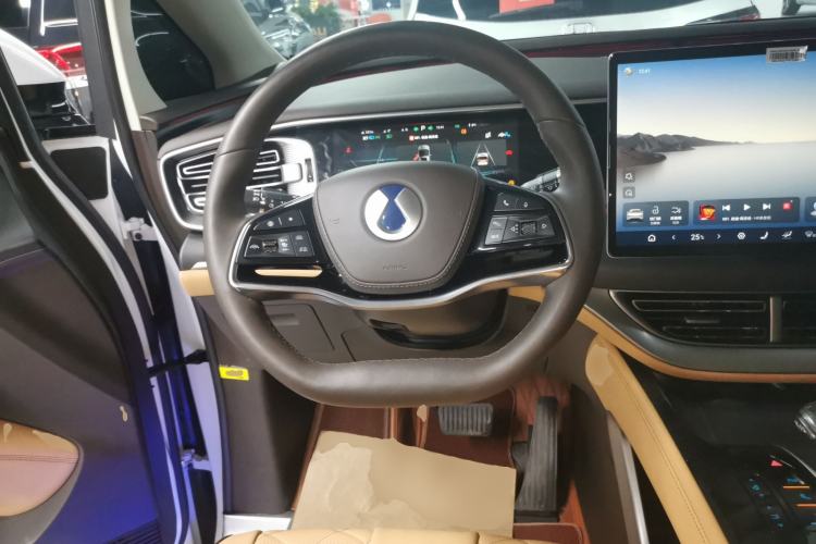 Used Denza D9 2024 DM-i 980 Four-Wheel Drive Prestige Model