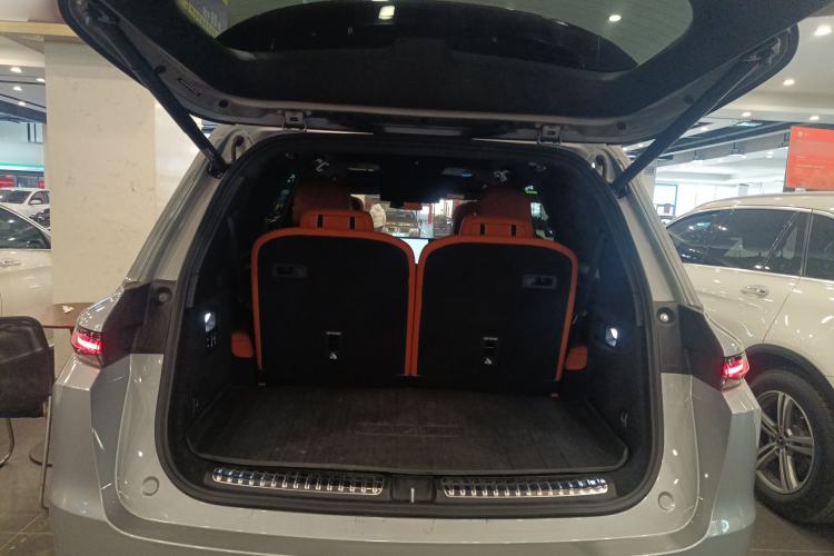 Used Li Auto L9 2022 Max model