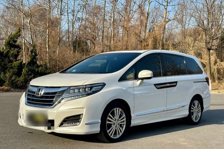 Used Honda Elysion 2016 2.4L Luxury Edition
