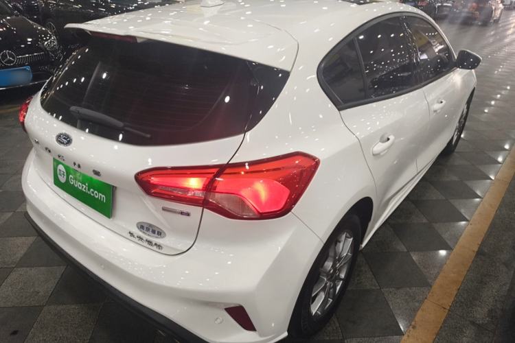 Used Ford Focus 2020 Hatchback EcoBoost 180 Automatic Trend Edition
