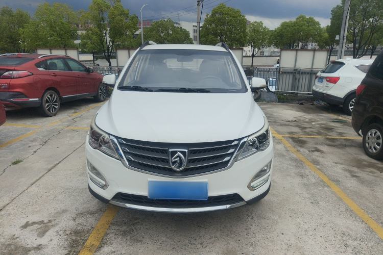 Used Baojun 560 2016 1.8L iAMT Elite Edition
