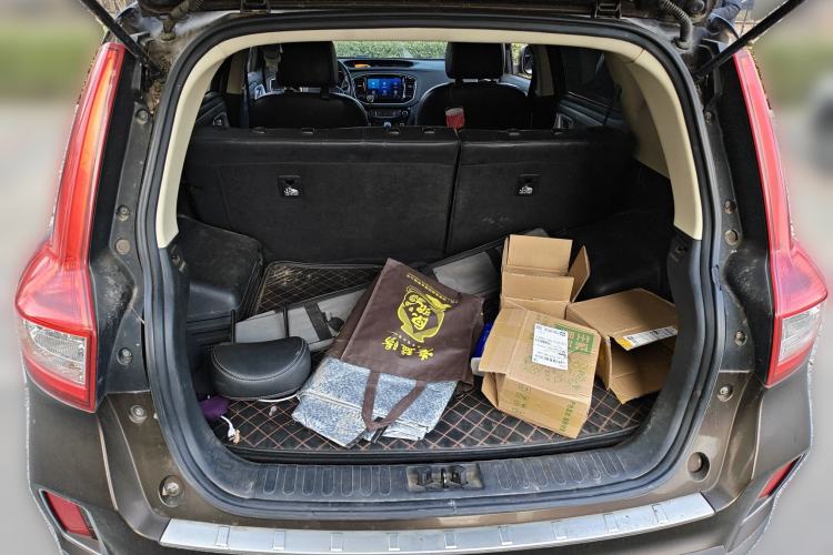 Used Geely Auto Vision X6 2016 1.8L Manual Luxury Model