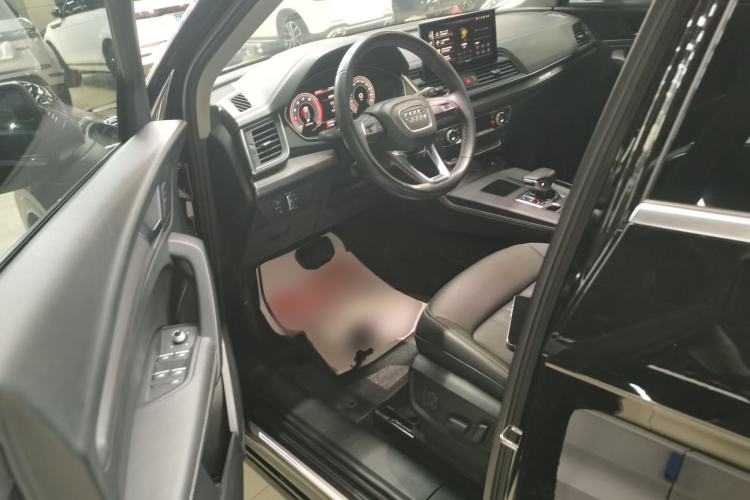 Used Audi Q5L 2022 40T Fashionable and Elegant Model