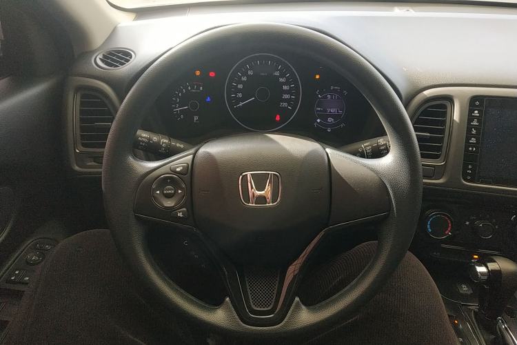 Used Honda Vezel 2020 1.5L CVT Pioneer Edition

