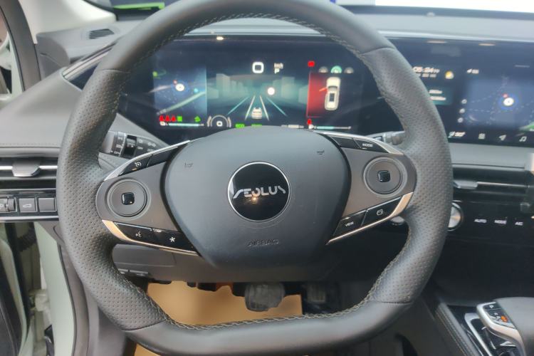 Used Dongfeng Aeolus Huge 2022 Mach Dual-Motor 1.5T MHD Dare-to-Dream Edition
