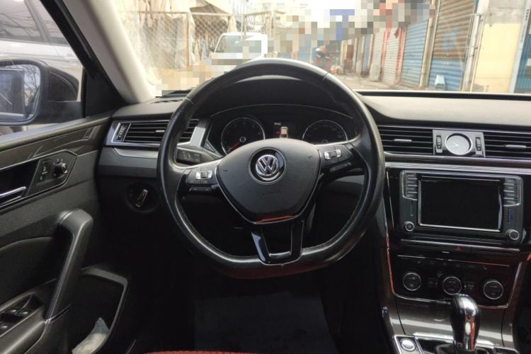 TDK.VehicleDetails.img