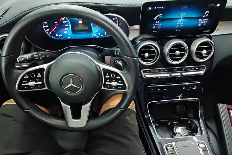 Used Mercedes-Benz GLC 2020 Facelifted GLC 260 L 4MATIC Dynamic Edition
