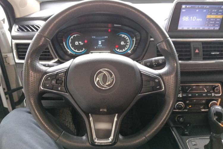 Used Dongfeng Fengon 370 2018 S370 1.5L CVT Luxury 7-Seater
