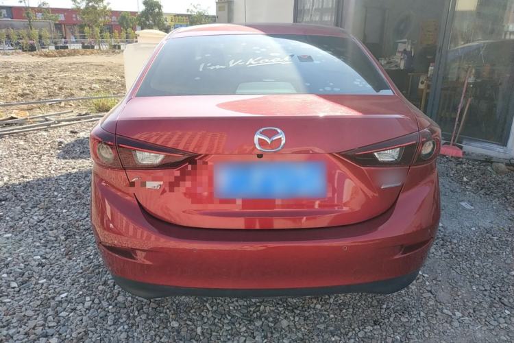 Used Mazda Mazda 3 Axela 2014 Sedan 1.5L Automatic Luxury Model
